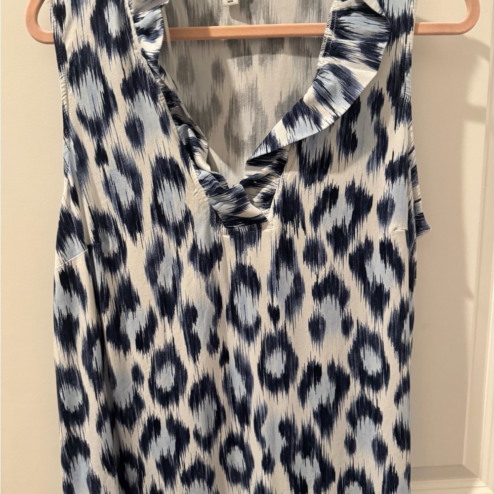 crown & ivy Navy and White Sleeveless Animal Print Blouse